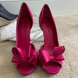 Michael Shannon Bow Heels, size 10